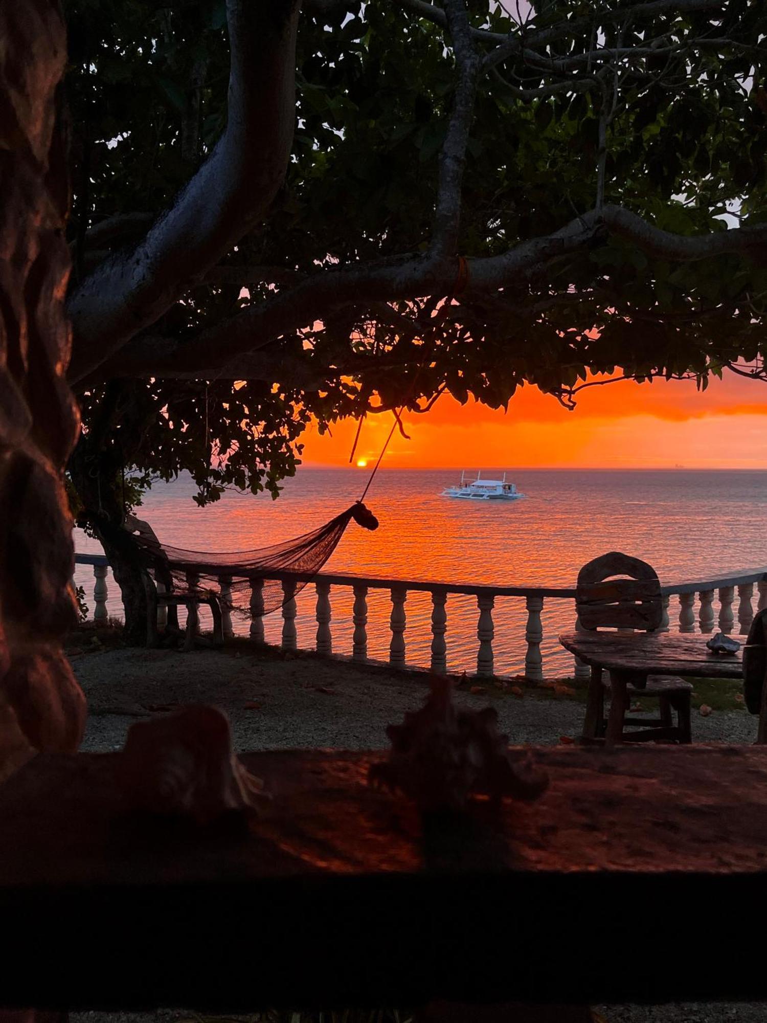Pilar Pilapil Beach Resort Daanbantayan ภายนอก รูปภาพ