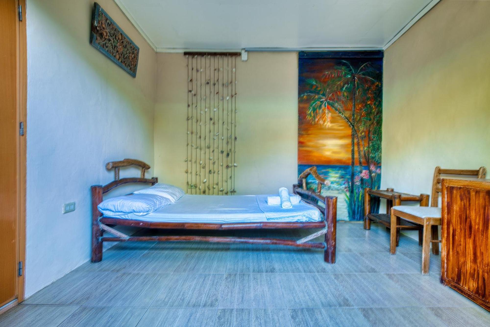 Pilar Pilapil Beach Resort Daanbantayan ห้อง รูปภาพ